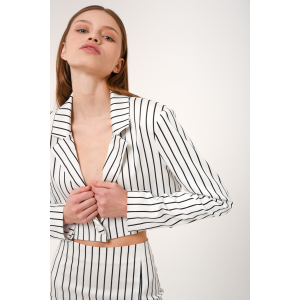 MILANA CROP BLAZER1