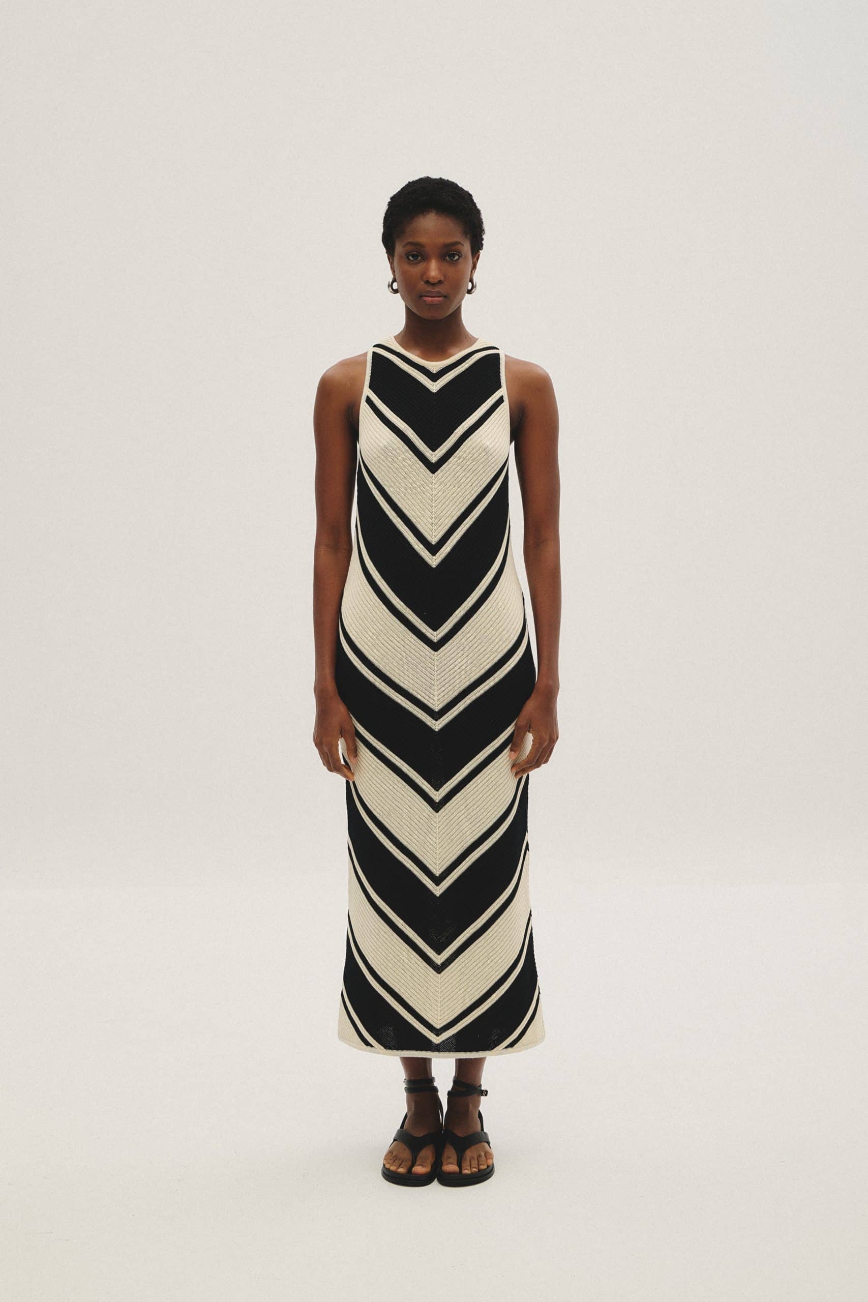 S5THDL0065 Dress 2 scaled